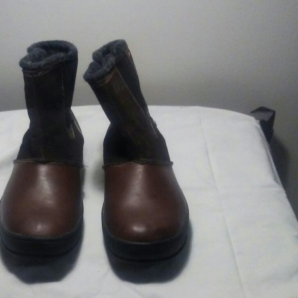 Mens Sketchers North Pull on Boots Thinsulate